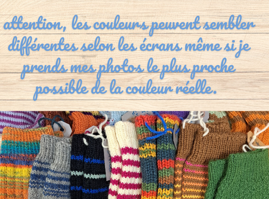 villasukat unies ( motif texturé) - pièces uniques - différentes couleurs et pointures