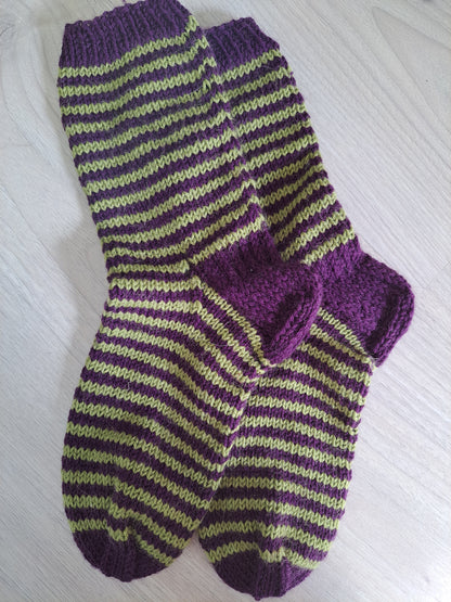 chaussettes moelleuses en laine ( version mi-mollet)