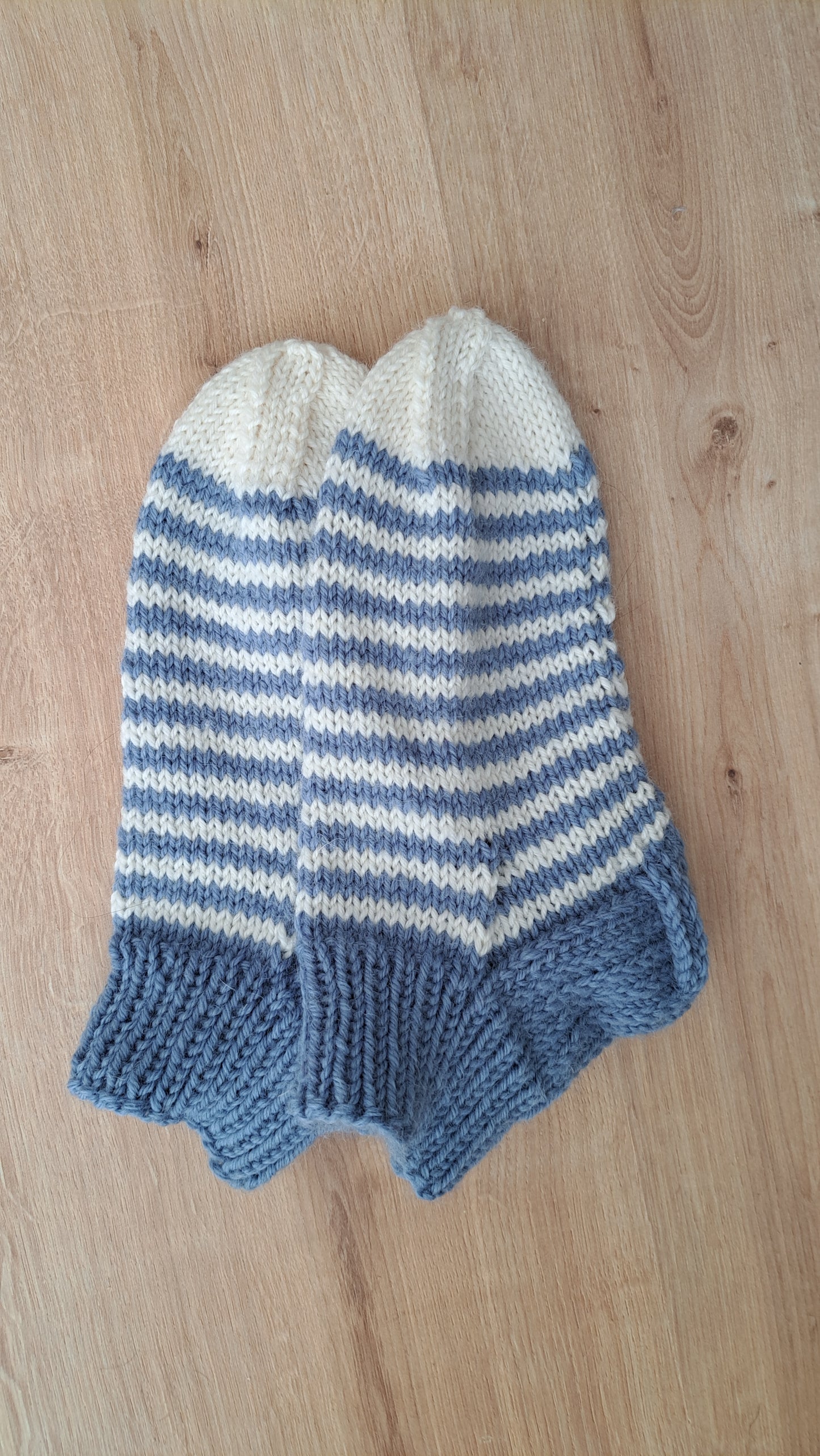 coffret 1 an de chaussettes - 6 paires de chaussettes tricotées main